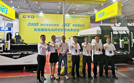 博鱼数控参加2018年7月19-21日成都展