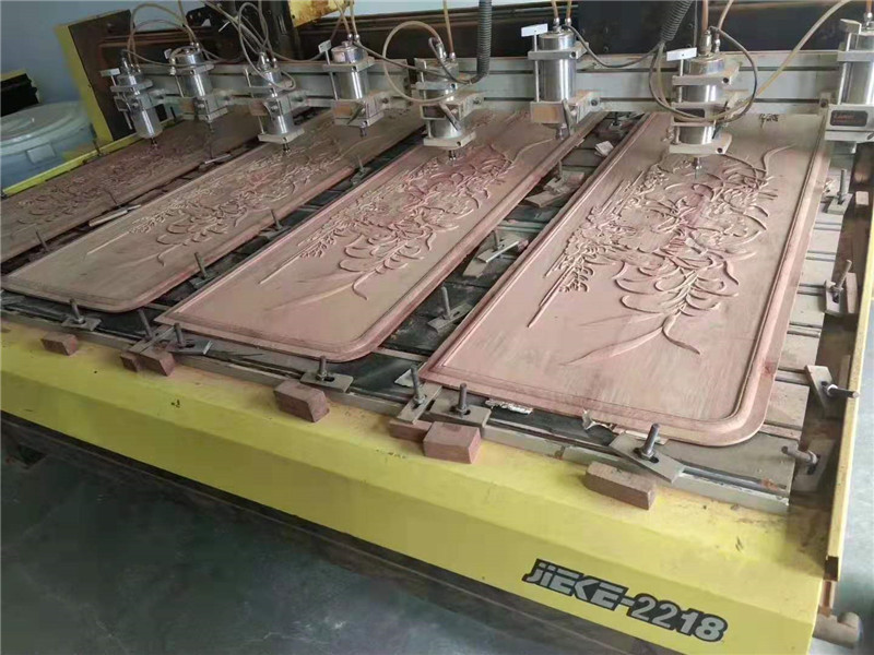 东阳市XX木门厂